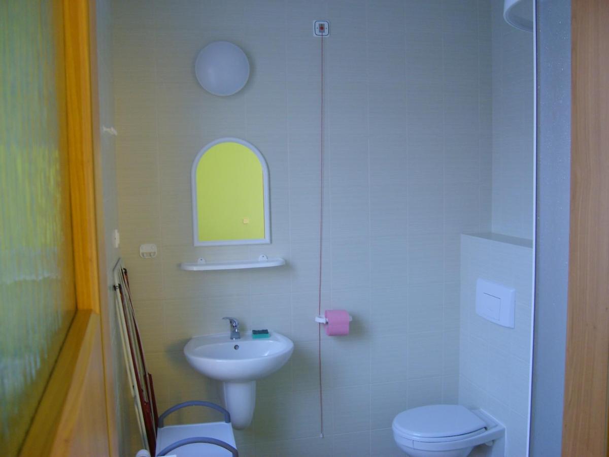 Dom Zdrojowy Aparthotel Jelenia Góra Exteriör bild