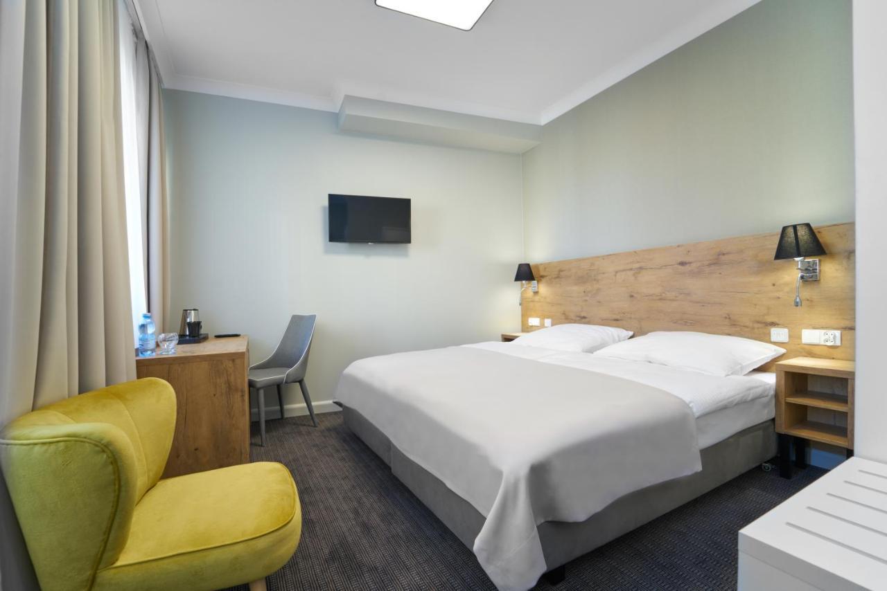 Dom Zdrojowy Aparthotel Jelenia Góra Exteriör bild