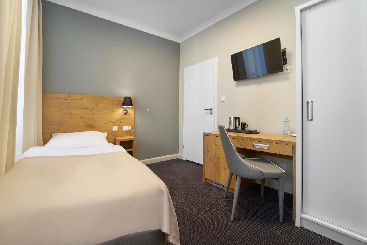Dom Zdrojowy Aparthotel Jelenia Góra Exteriör bild